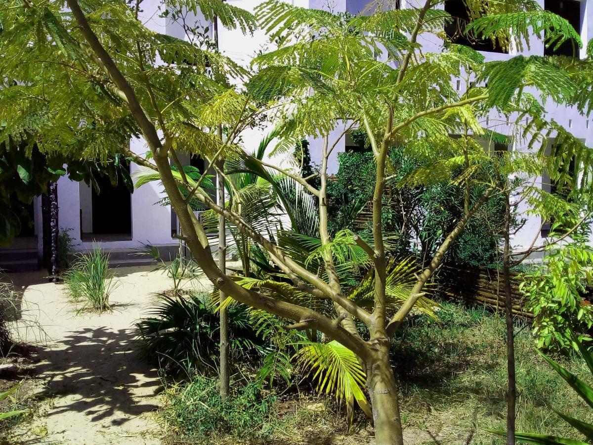 Cytyz Appart Hotel Mahajanga Exterior foto
